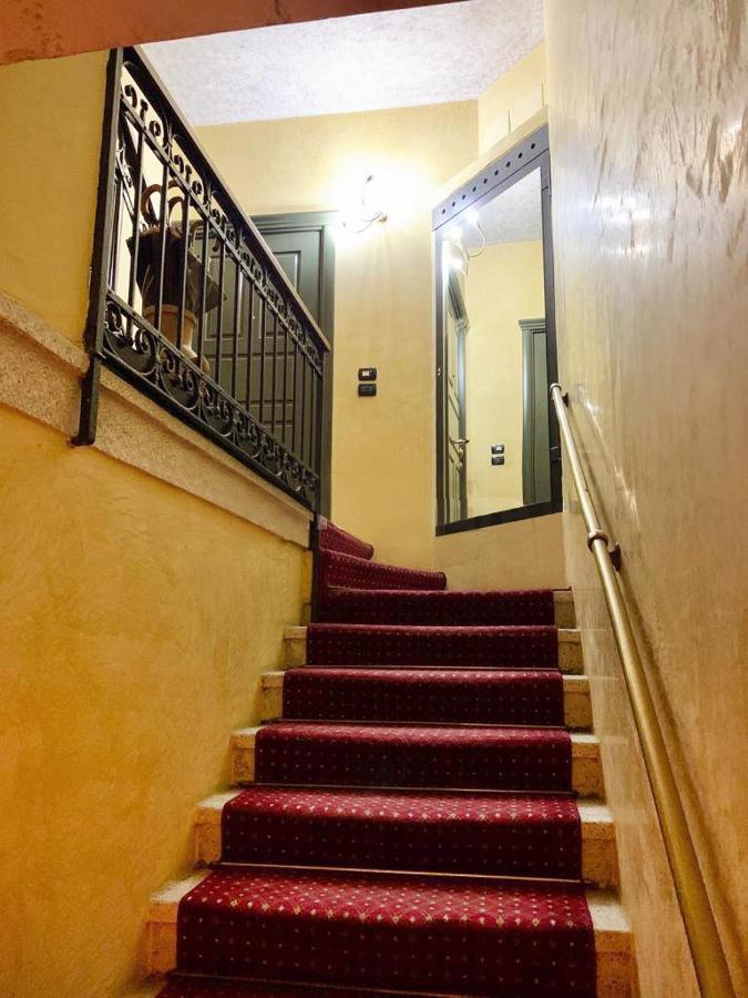 Apartment Via Sant'Alessandro 22 - Sostify แบร์กาโม ภายนอก รูปภาพ